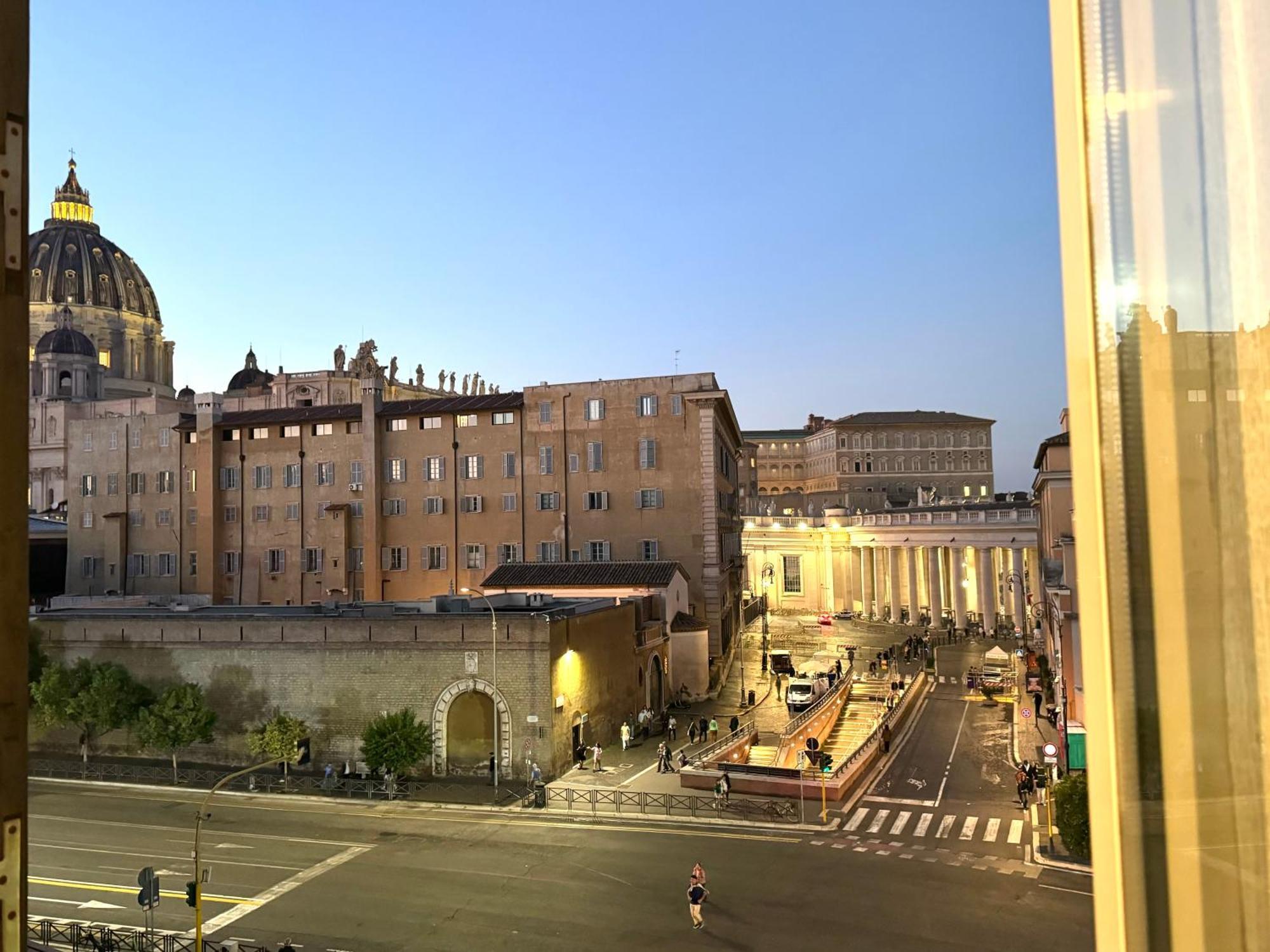 3c Domus Vaticana Roma